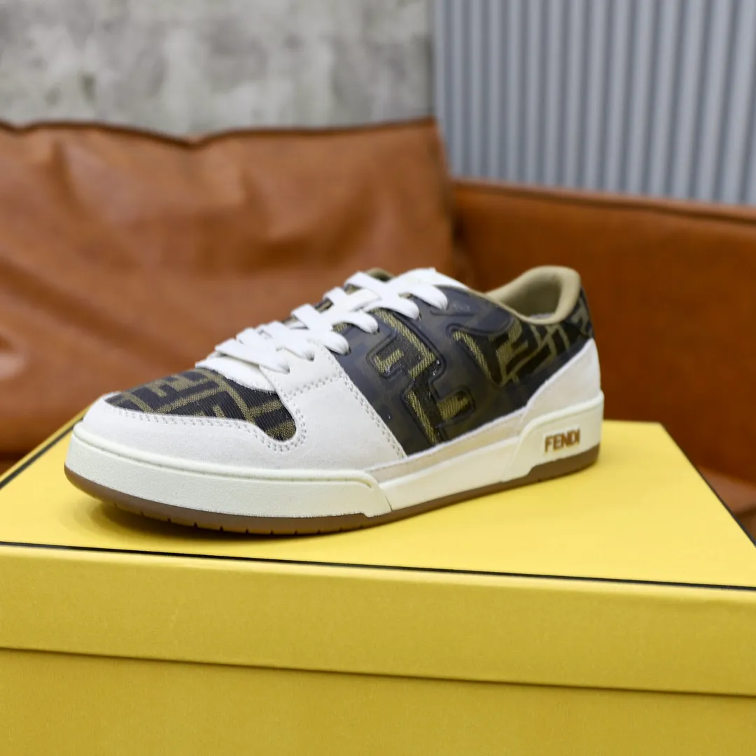 Ex-factory price: 580🔥Couple model (top original order) Brand: FENDI Size: 35-44 (customized for men 38 and 45) Grade: original order quality high version Material: imported original cowhide stitching➕ high-quality and comfortable lining original TPU lightweight non-slip outsole Style category: travel fashion casual shoes versatile trend